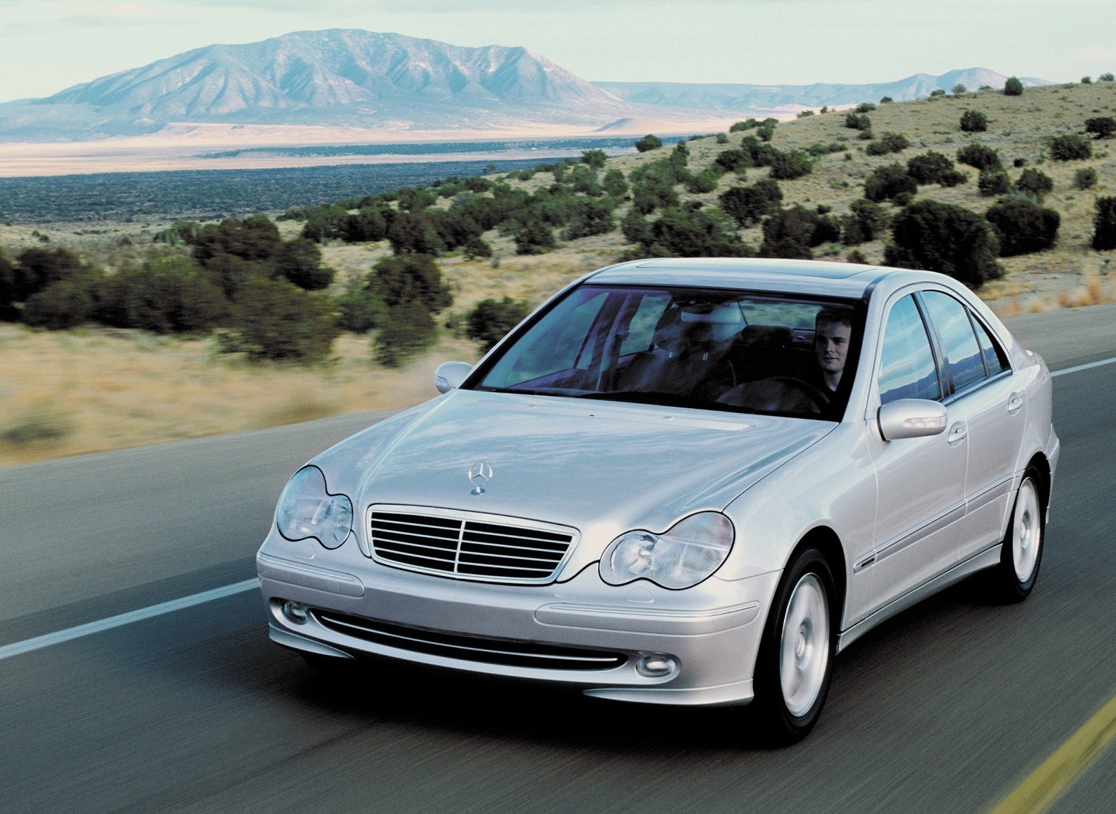 Mercedes Clasa C fata