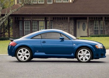 Audi TT side1