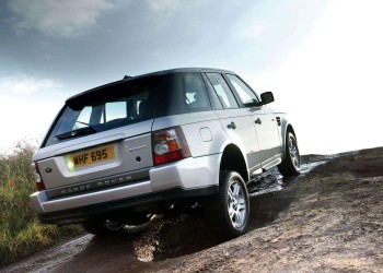 Range Rover Sport spate