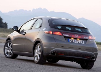 Honda civic 2006 exterior spate