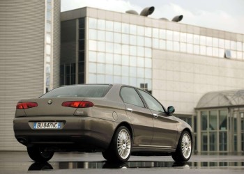 Alfa romeo 166 exterior spate