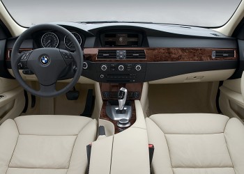 BMW Seria 5 E60 interior