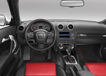 Audi A3 facelift interior fata