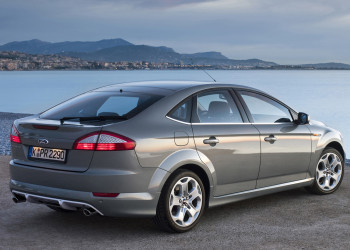 ford mondeo spate