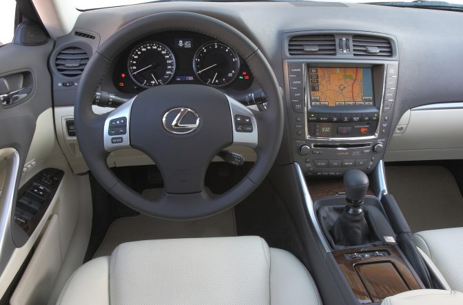 lexus_is_200d_13