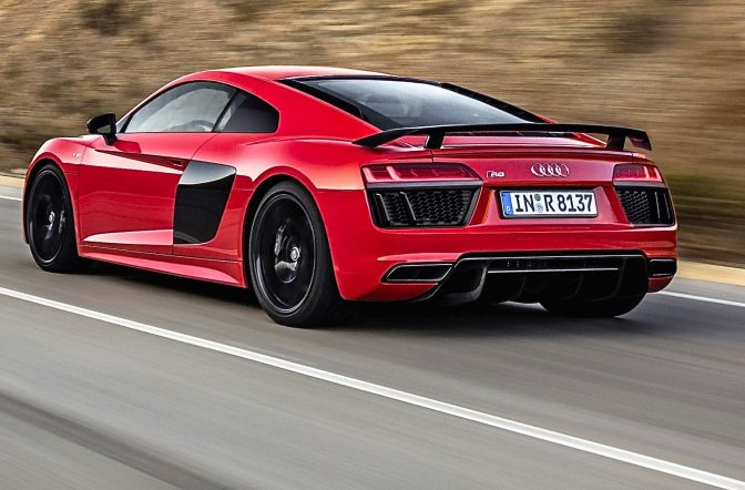 Audi R8 V10