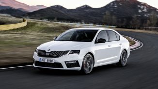 Skoda a prezentat primele imagini cu modelul Octavia RS facelift