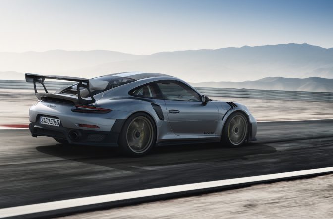 porsch-9111-gt2rs-5