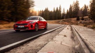 Test Drive KIA Stinger GT 2018 [VIDEO]