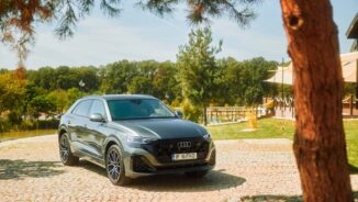 AUDI Q8 55 TFSI: un facelift care încearcă să convingă